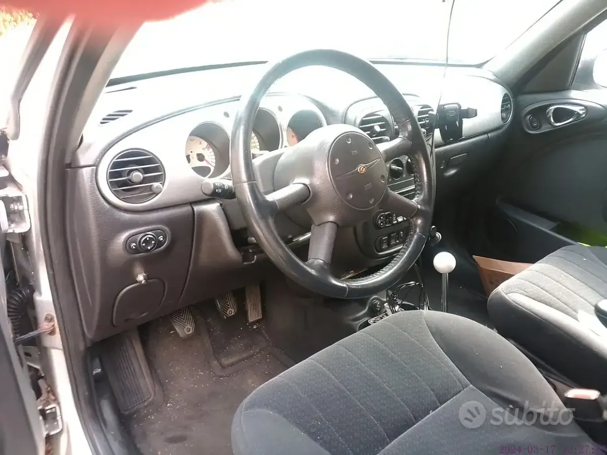 Usata Chrysler PT Cruiser Touring 121 CV (88 kW) 2003 Grigio Station wagon