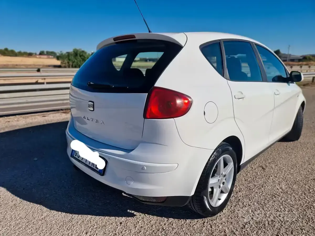 Occasion Seat Altea Style 102 PK (75 kW) 2011 Wit MPV