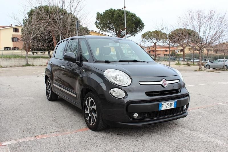 Usata Fiat 500L Pop Star 95 CV (69 kW) 2016 Nero Monovolume
