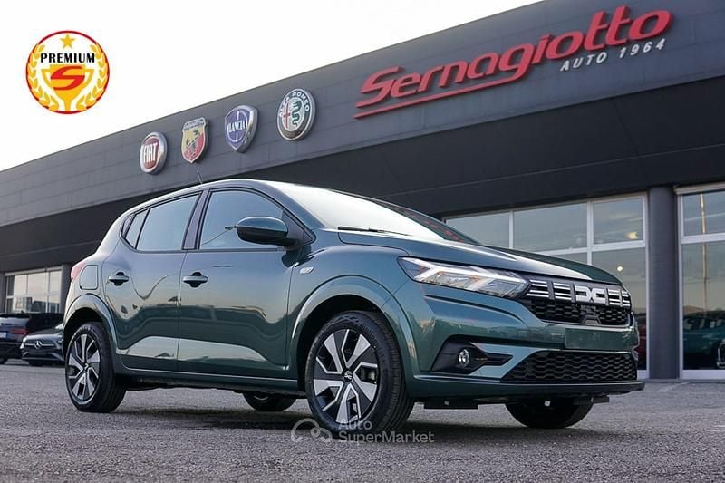 Nuova Dacia Sandero Expression 101 CV (74 kW) 2026 Verde oxide Berlina