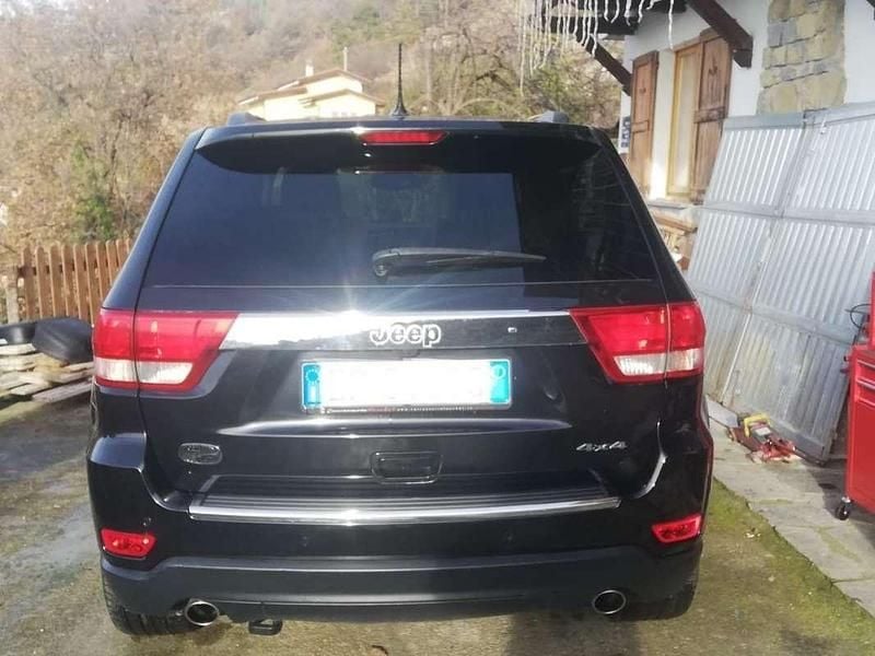 Usata Jeep Grand Cherokee Overland 241 CV (177 kW) 2013 Nero SUV