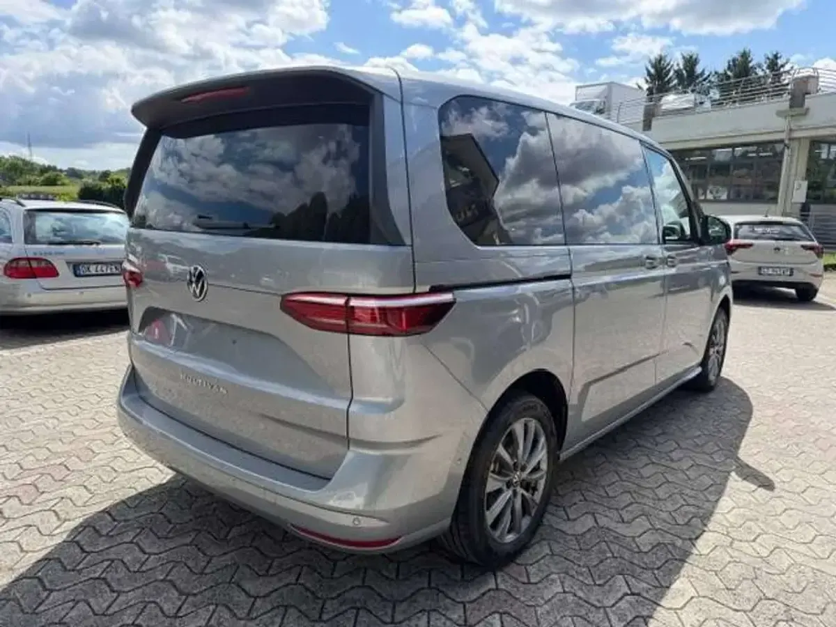 Nuova VW Multivan Life 150 CV (110 kW) 2026 Nero met. Monovolume
