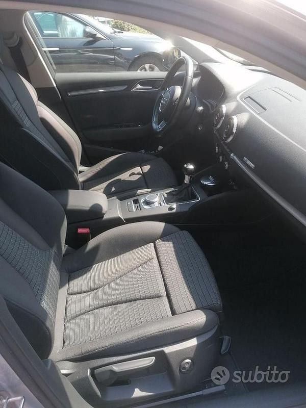 Usata Audi A3 150 CV (110 kW) 2015 Grigio