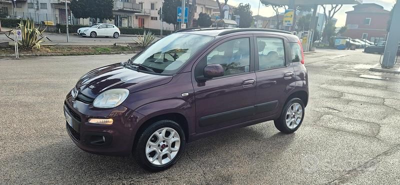 Usata Fiat Panda 70 CV (51 kW) 2015 Utilitaria