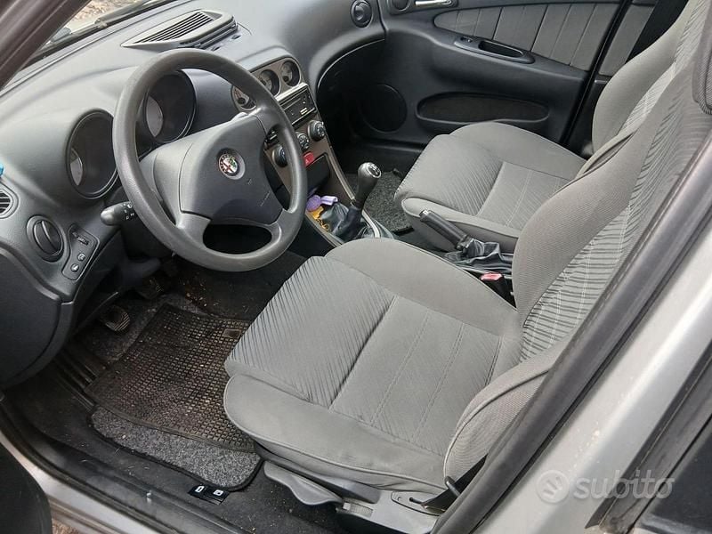 Usata Alfa Romeo 156 1999 Grigio Berlina