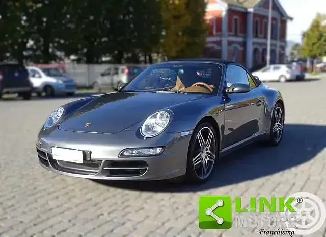 Usata Porsche 911 Carrera 4S Cabriolet 355 CV (261 kW) 2008 Grigio Cabrio