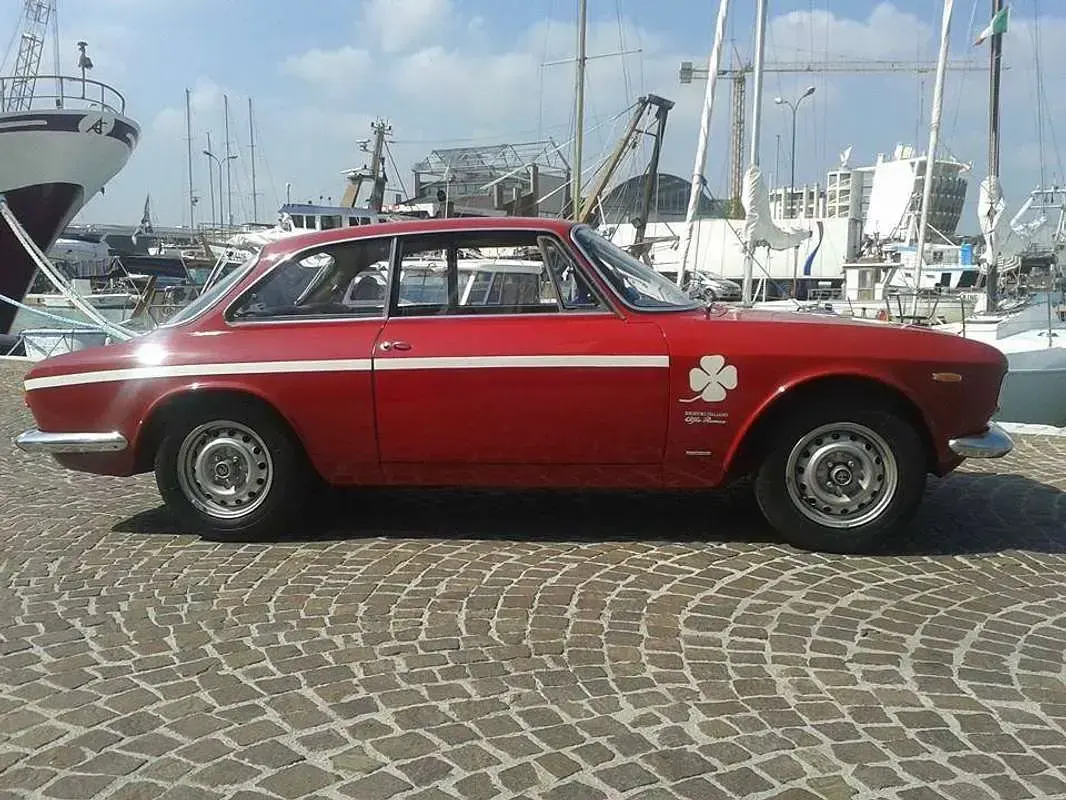 Usata Alfa Romeo GTA 107 CV (78 kW) 1968 Rosso Coupé