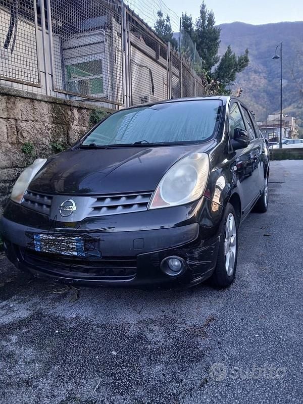 Usata Nissan Note 90 CV (66 kW) 2005 Utilitaria
