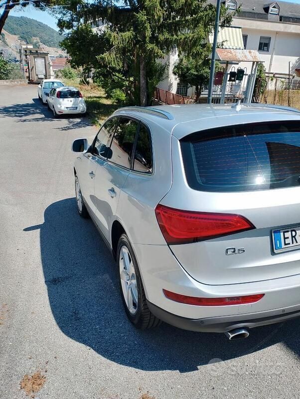 Usata Audi Q5 177 CV (130 kW) 2013 Grigio SUV