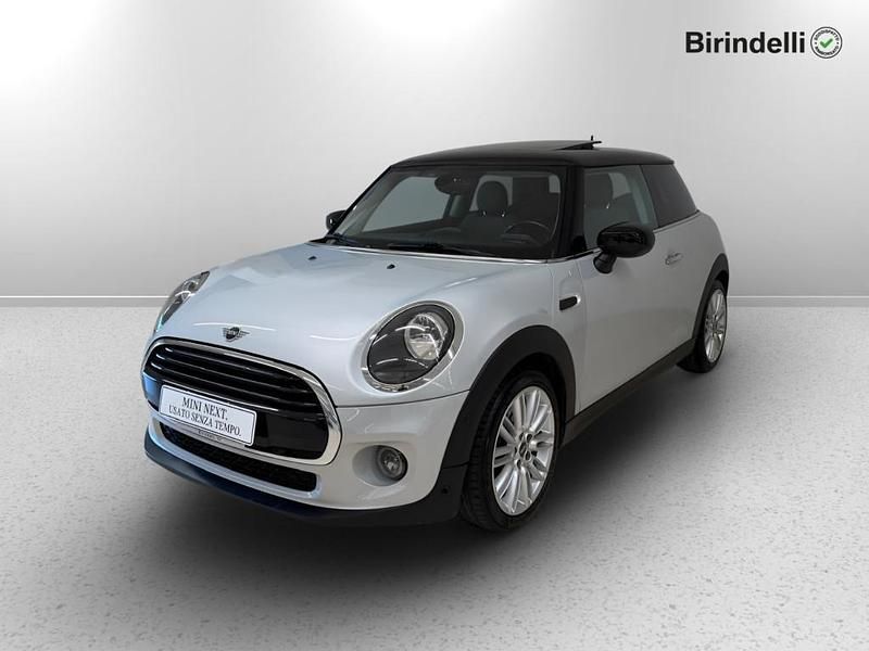 Argento Usata 2021 Mini Cooper Due volumi | 20.000 € (Buon prezzo) - Immagine 1/3
