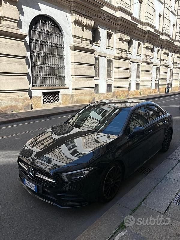 Usata Mercedes A200 Premium 163 CV (119 kW) 2020 Nero Berlina