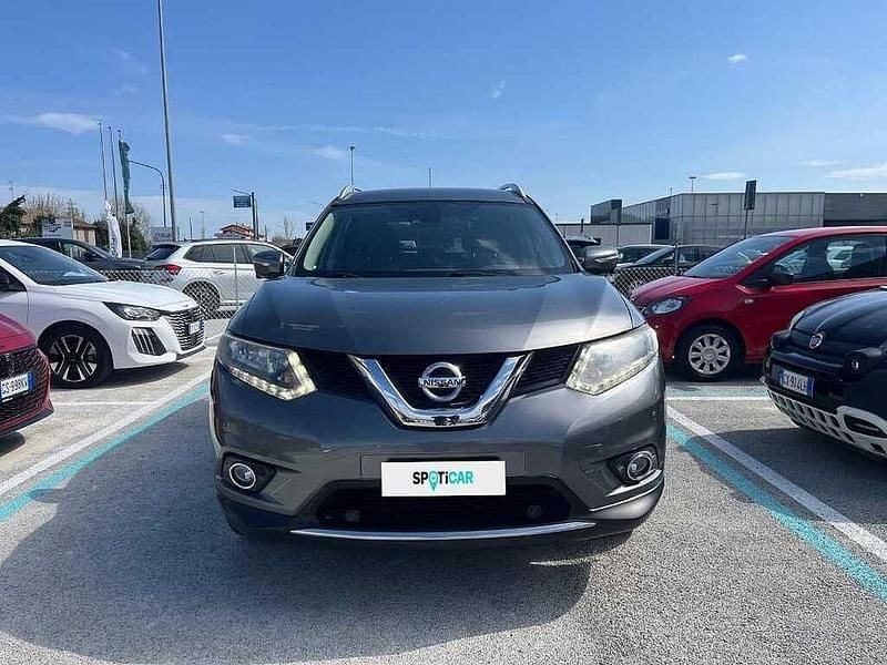 Usata Nissan X-Trail Acenta 131 CV (96 kW) 2017 Grigio chiaro SUV