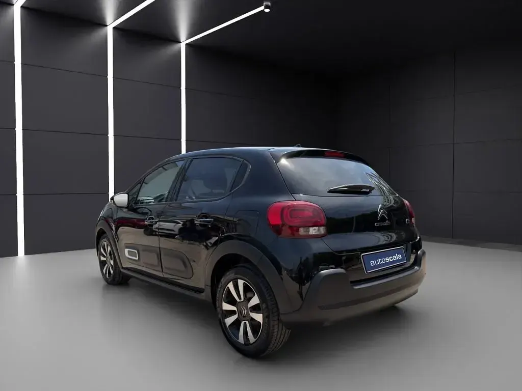 Usata Citroën C3 PureTech 110 CV (80 kW) 2024 Nero Berlina