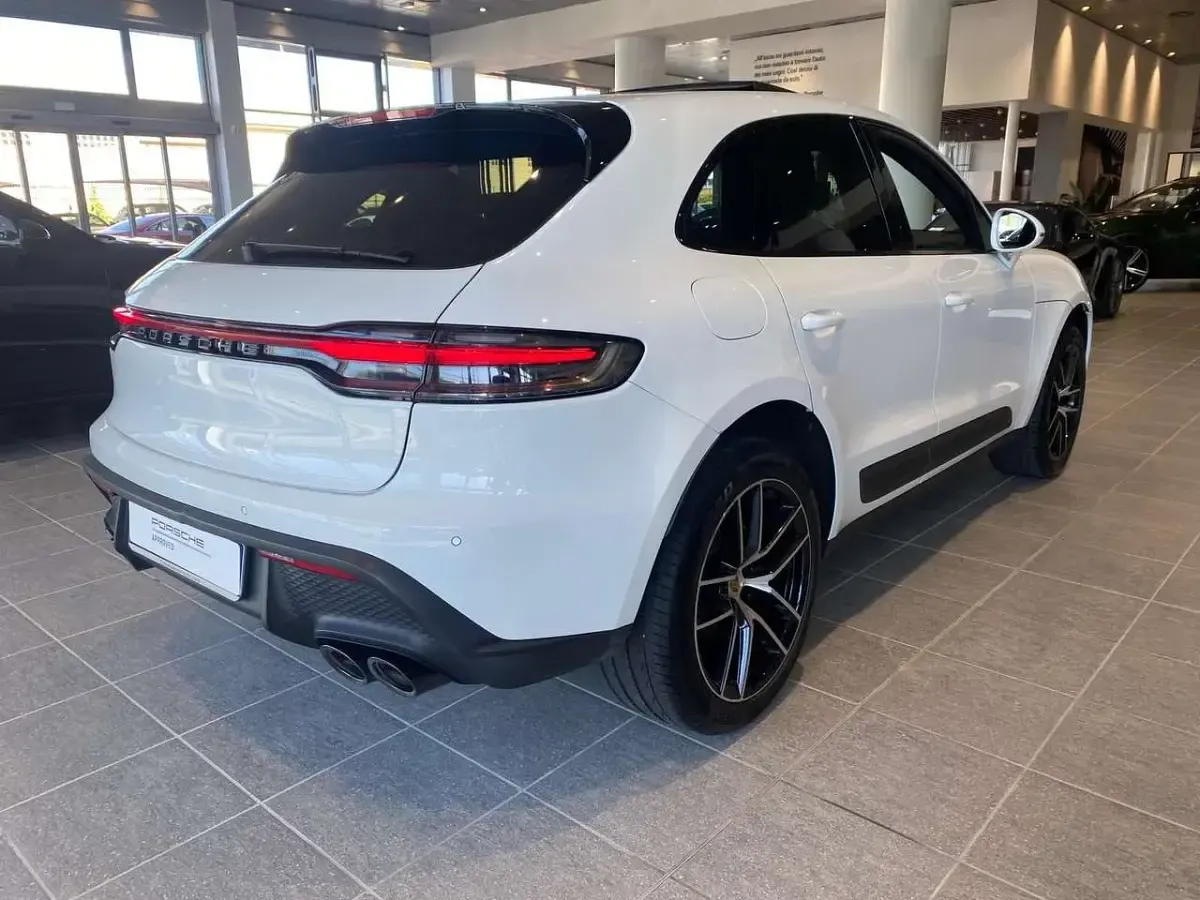 Usata Porsche Macan 265 CV (194 kW) 2022 Bianco SUV