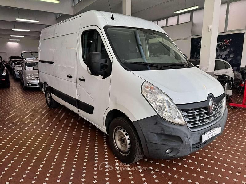 Usata Renault Master T28 SE 136 CV (100 kW) 2017 Bianco Monovolume