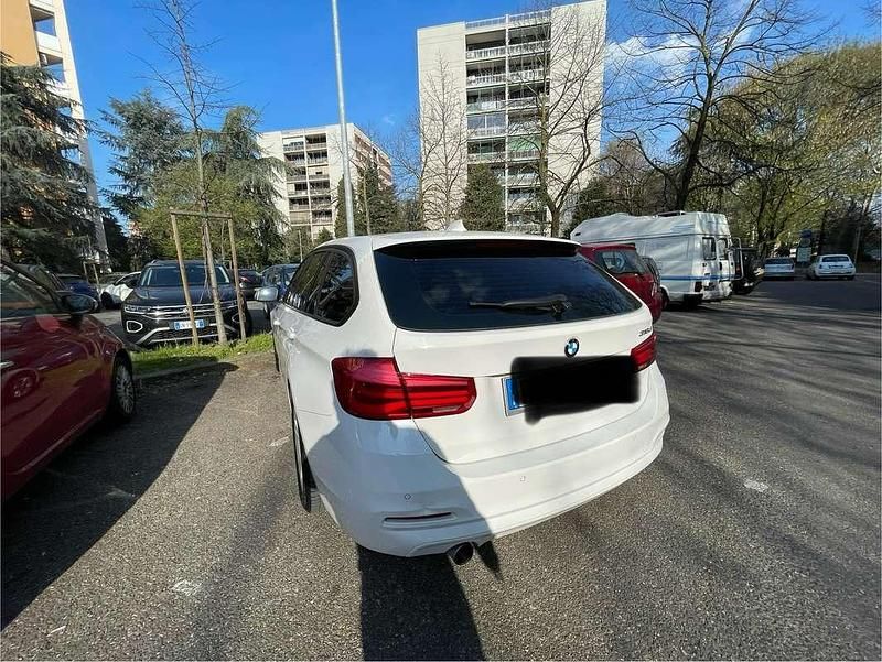 Usata BMW 316 Comfort Edition 116 CV (85 kW) 2016 Bianco Station wagon