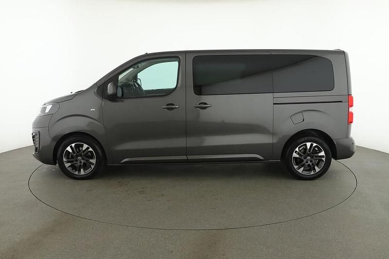 Usata Opel Zafira Life Elegance 177 CV (130 kW) 2021 Nero Monovolume