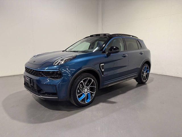 Usata Lynk & Co 01 179 CV (131 kW) 2023 Blu SUV