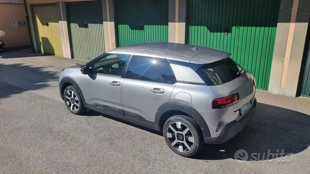 Usata Citroën C4 PureTech 110 CV (80 kW) 2020 Grigio Berlina