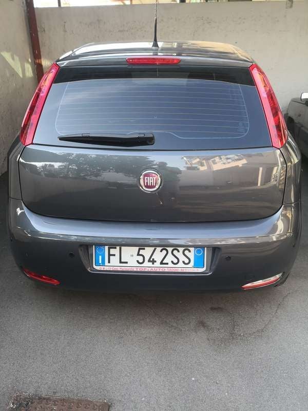 Usata Fiat Punto Street 95 CV (69 kW) 2017 Grigio Utilitaria