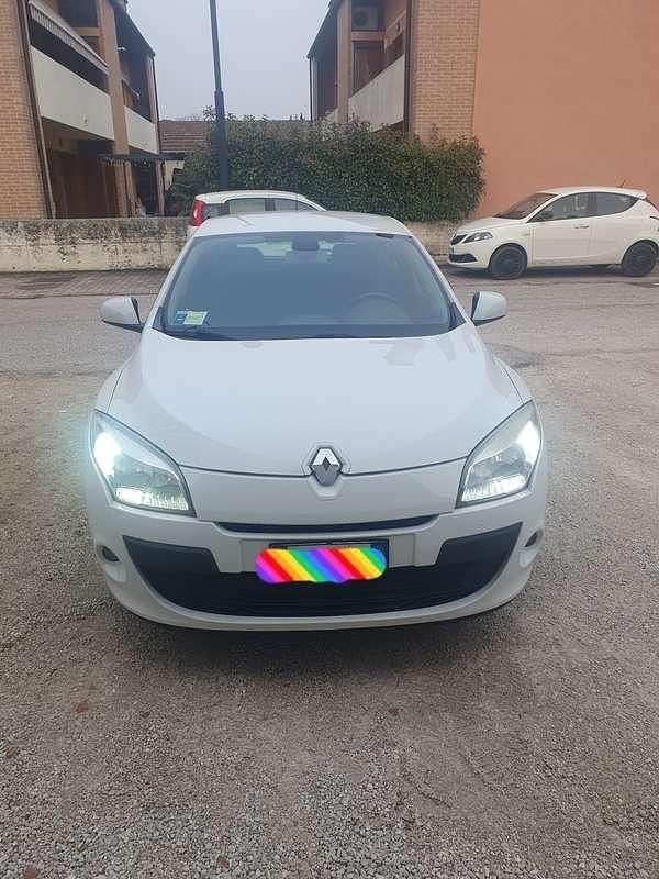 Usata Renault Mégane GT Line GT-Line 110 CV (80 kW) 2011 Berlina