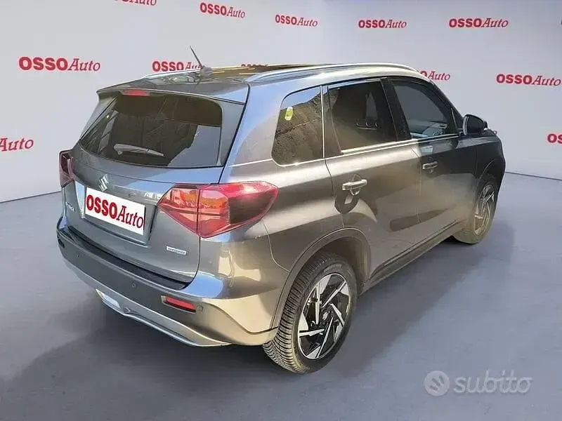 Usata Suzuki Vitara 129 CV (94 kW) 2025 Grigio SUV