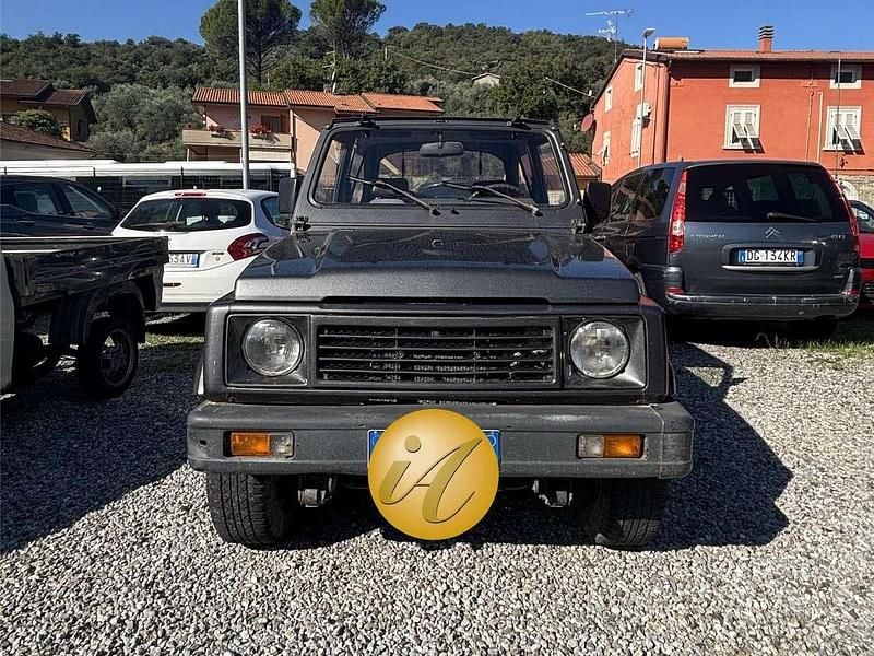 Grigio Usata 1990 Suzuki Samurai SUV | 4900 € - Immagine 1/4