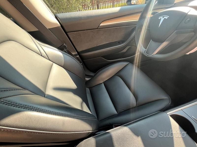 Usata Tesla Model 3 RWD 208 kW (283 CV) 2023 Berlina