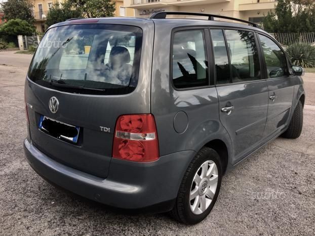 sold vw touran 1 9 tdi 105cv dpf d used cars for sale sold vw touran 1 9 tdi 105cv dpf d used cars for sale
