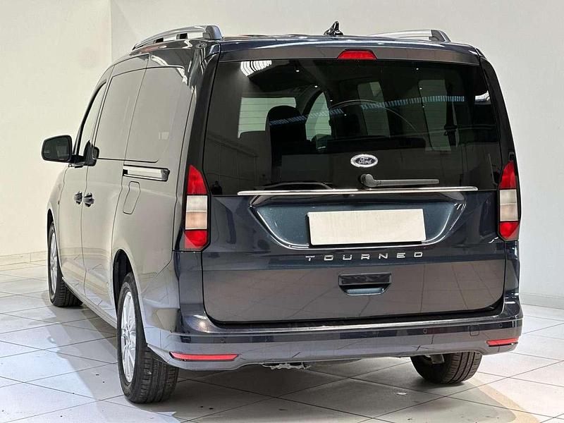Usata Ford Tourneo Titanium 122 CV (89 kW) 2024 Blu/azzurro
