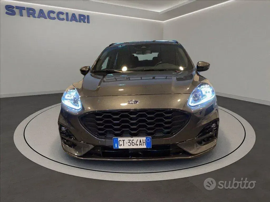Occasion Ford Kuga ST-Line X 190 ch (139 kW) 2024 Gris SUV