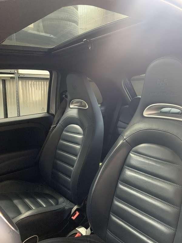 Usata Abarth 695 179 CV (131 kW) 2018 Utilitaria