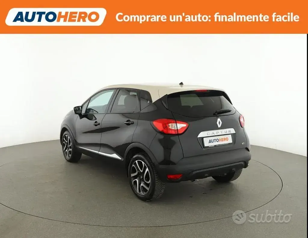 Usata Renault Captur Intens 90 CV (66 kW) 2016 Nero SUV
