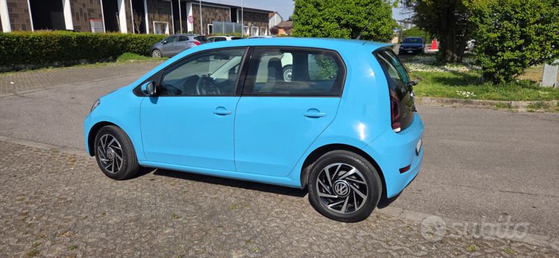 Usata VW up! 2019 Blu Utilitaria
