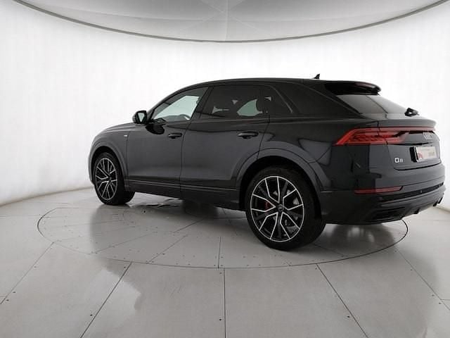 Usata Audi Q8 Sport 286 CV (210 kW) 2020 Nero SUV