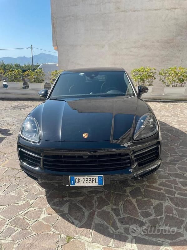 Nero Usata 2021 Porsche Cayenne SUV | 85.500 € - Immagine 1/4