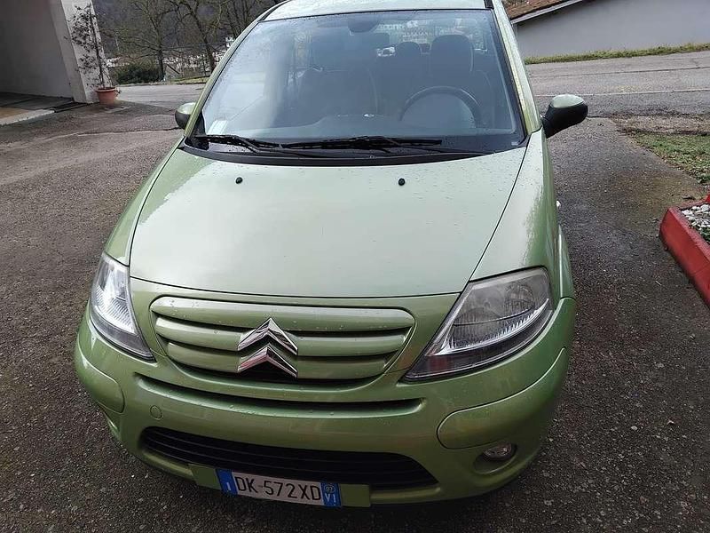 Usata Citroën C3 Exclusive 60 CV (44 kW) 2007 Verde Berlina