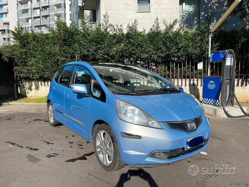 Usata Honda Jazz 100 CV (73 kW) 2009 Utilitaria