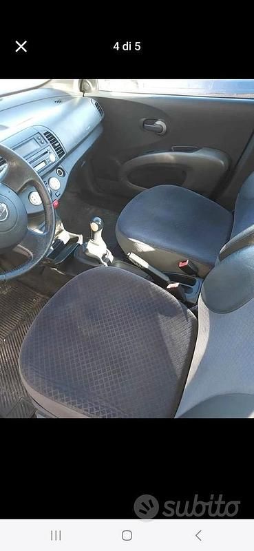 Usata Nissan Micra 82 CV (60 kW) 2004 Grigio Utilitaria