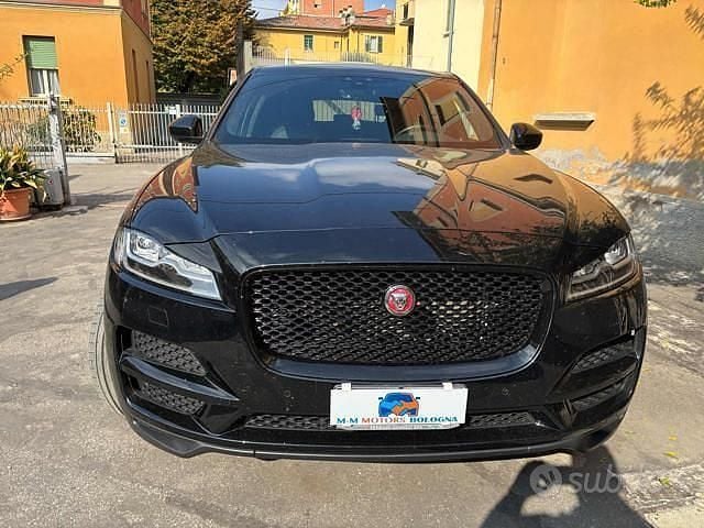 Usata Jaguar F-Pace Pure 180 CV (132 kW) 2020 Nero SUV