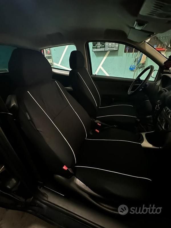 Usata Fiat Punto 2001 Grigio Utilitaria