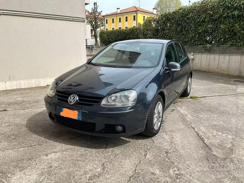 Usata VW Golf IV Trendline 75 CV (55 kW) 2004 Blu/azzurro Berlina