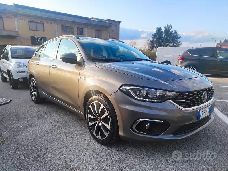 Usata Fiat Tipo Business 95 CV (69 kW) 2018 Grigio Station wagon