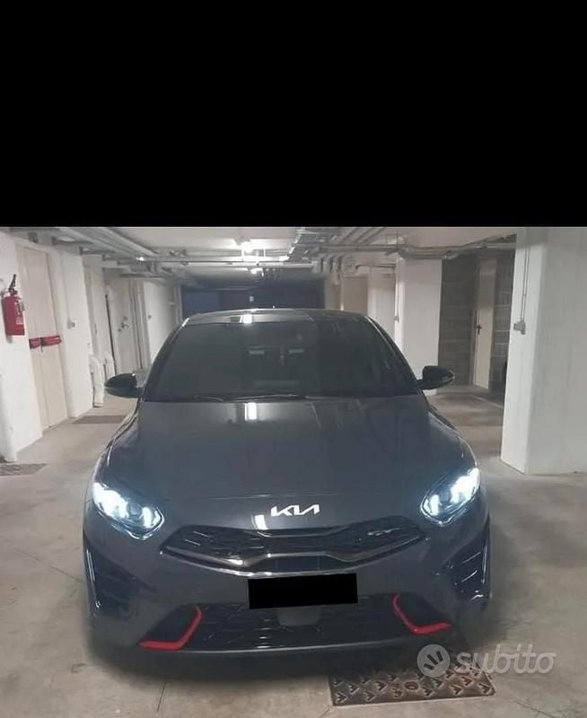 Usata Kia ProCeed GT 204 CV (150 kW) 2022 Grigio Station wagon