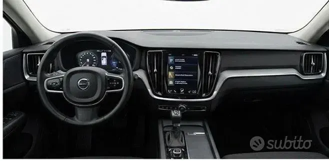 Usata Volvo V60 Business Edition 150 CV (110 kW) 2020 Nero Station wagon