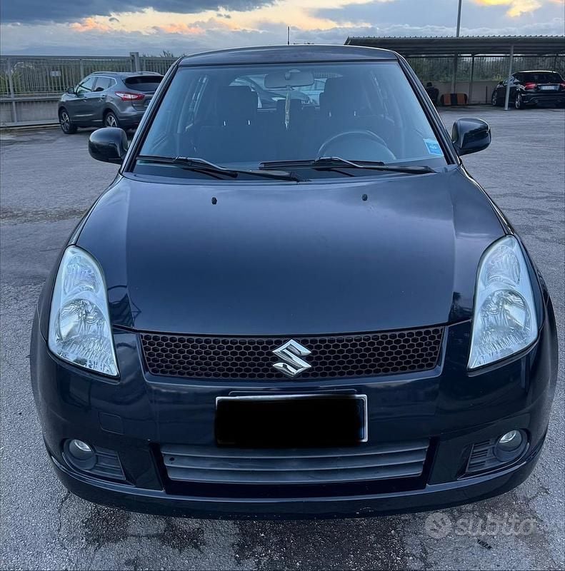 Usata Suzuki Swift GL 92 CV (67 kW) 2007 Nero Utilitaria