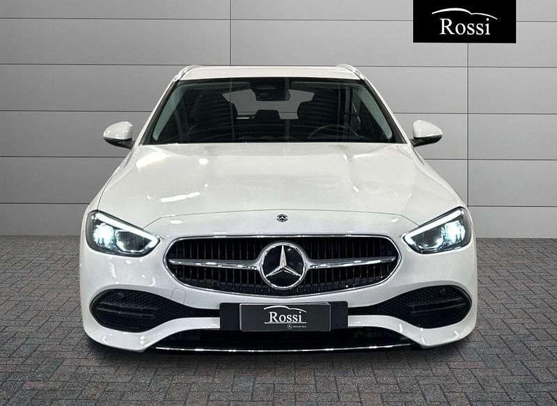 Käytetty Mercedes 220 200 HP (147 kW) 2023 Farmari
