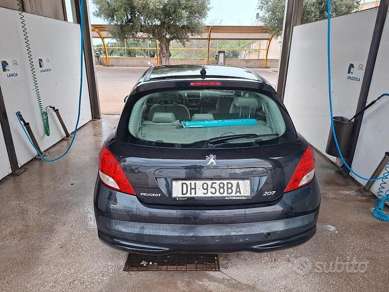 Occasion Peugeot 207 70 PK (51 kW) 2007 Sedan