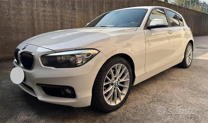 Usata BMW 120 Advantage 190 CV (139 kW) 2017 Bianco Utilitaria