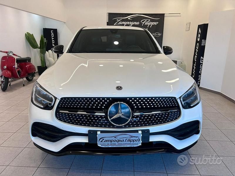 Usata Mercedes GLC220 Premium 194 CV (142 kW) 2020 Bianco SUV